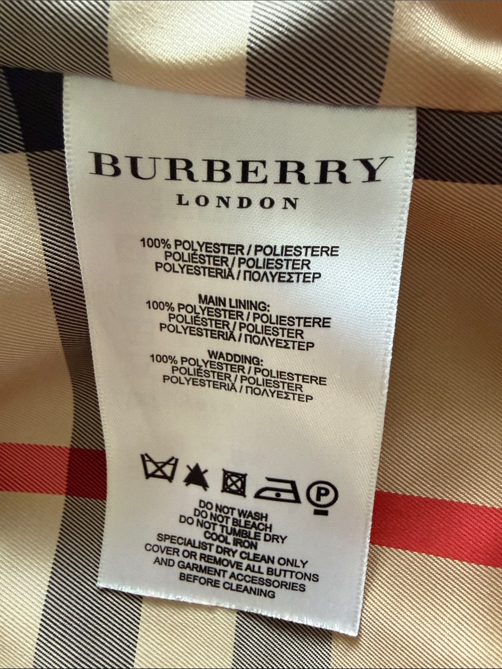Burberry London White Quilted Jacket - US size 10 - Picture 8 of 12